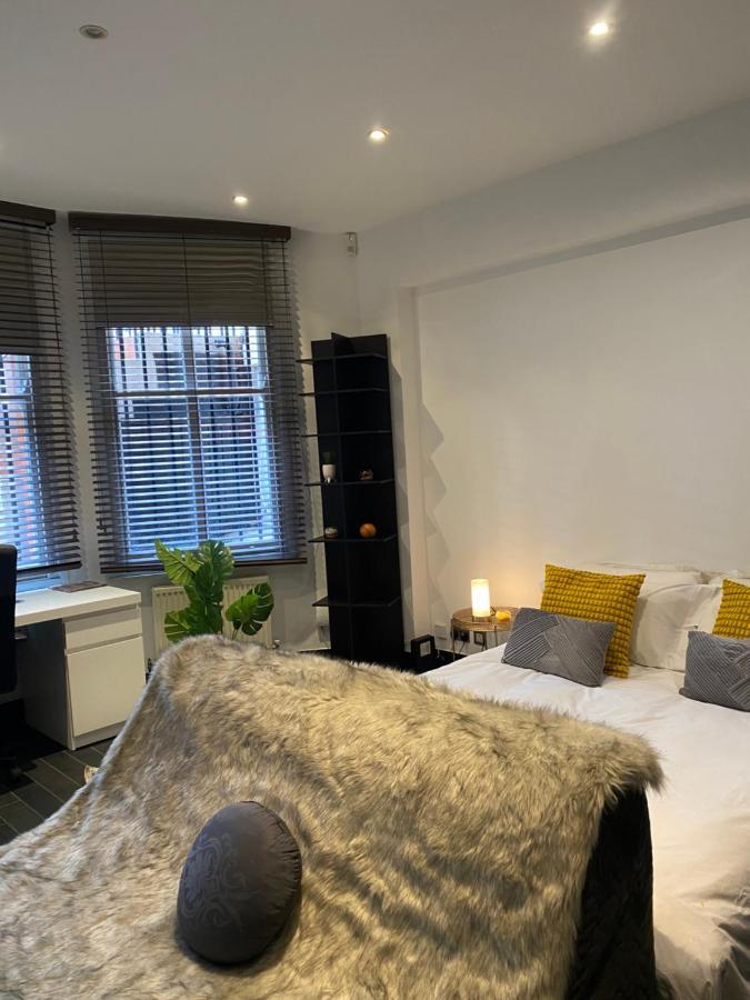 Beautiful Modern Studio In High Street Kensington Londres Exterior foto